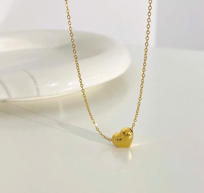 Solid Heart Gold Necklace